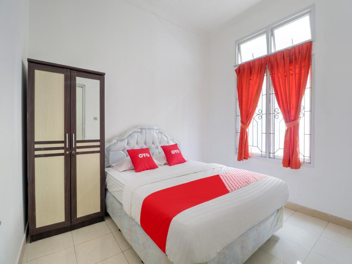 Oyo 2997 Grand Suites Palace 2 Sindanglaya Εξωτερικό φωτογραφία