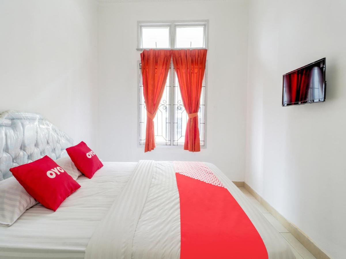 Oyo 2997 Grand Suites Palace 2 Sindanglaya Εξωτερικό φωτογραφία